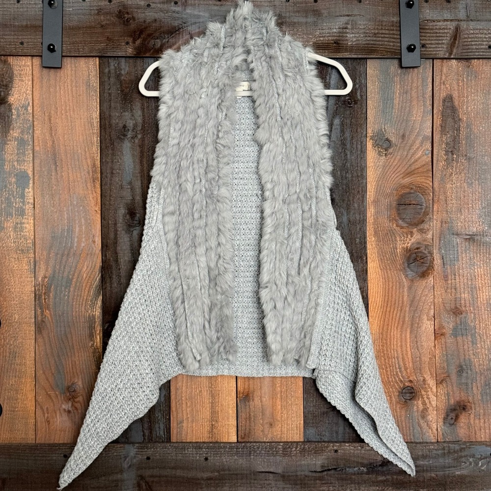 Freeway Womens Gray Faux Fur Trim Knit Open Front Handkerchief Hem Vest Small